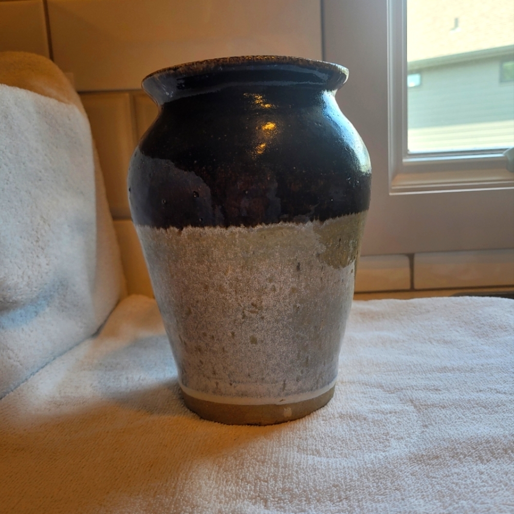 Jacob Pope, Pottery, Oatmeal and Chocolate.